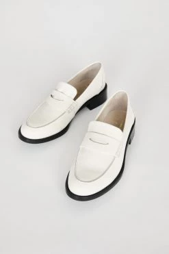 INTENTIONALLY BLANK ACCESSORIES Neighbor Loafers