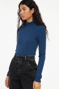 LACAUSA CLOTHING Sweater Rib Turtleneck
