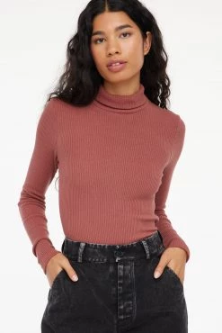 LACAUSA CLOTHING Sweater Rib Turtleneck
