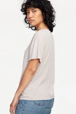 LACAUSA CLOTHING Kai Tee