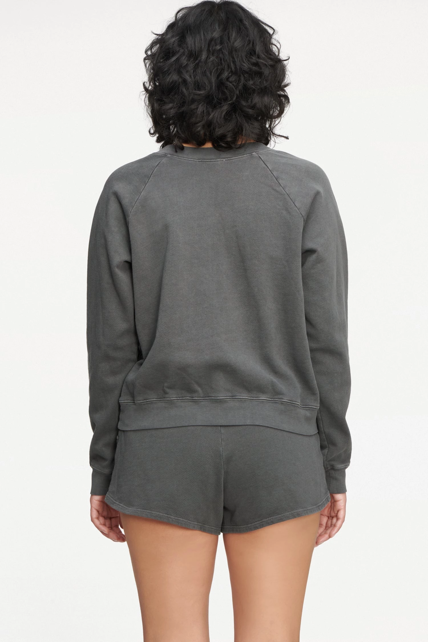 LACAUSA CLOTHING Cyrus Raglan 3 LACAUSA CLOTHING Cyrus Raglan