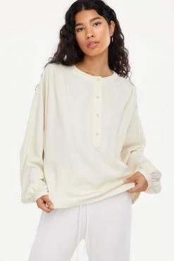 LACAUSA CLOTHING TOPS Raw Silk Henley