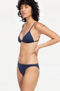 LACAUSA CLOTHING Classic Triangle Top